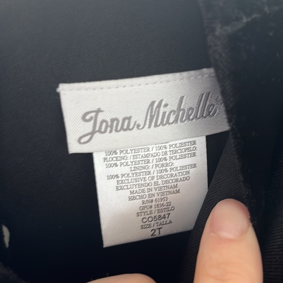 Toddler girl special occasion dress - Picture 3 of 4